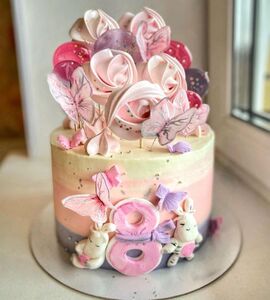 Торт розовый для девочки на 8 лет №142838