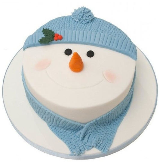 Торт снеговик в шарфе и шапке