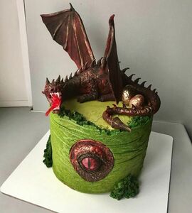 Торт с фигуркой дракона №490626