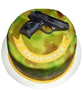Торт с пистолетом камуфляж