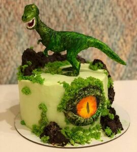 Торт с фигуркой динозавра №490543