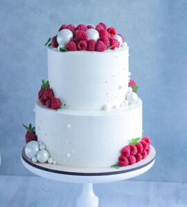 Торт двухъярусный с ягодами №134110