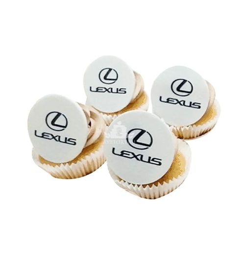 Капкейки с логотипом Lexus