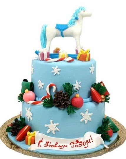 Торт новогодний с лошадью двухъярусный