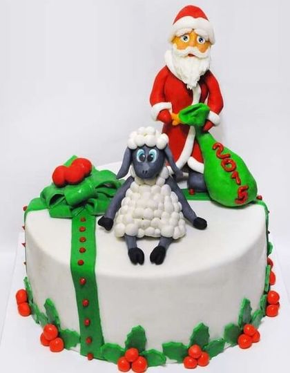 Торт с овцой и Дедом Морозом