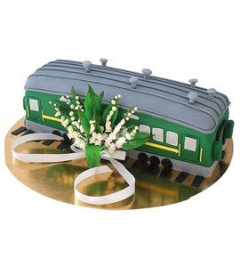Торт в виде вагона