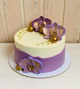Торт фиолетовый с золотом №179001