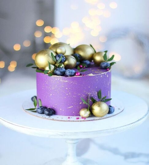 Торт фиолетовый с золотом кремовый №179003