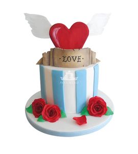 Торт Любовь окрыляет
