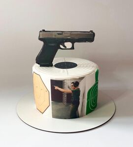 Торт с пистолетом №167644