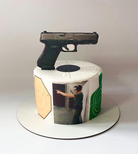 Торт с пистолетом №167644