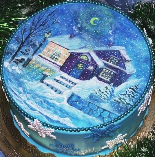 Торт с зимним лесом и домом
