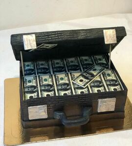 Торт чемодан с деньгами №447719