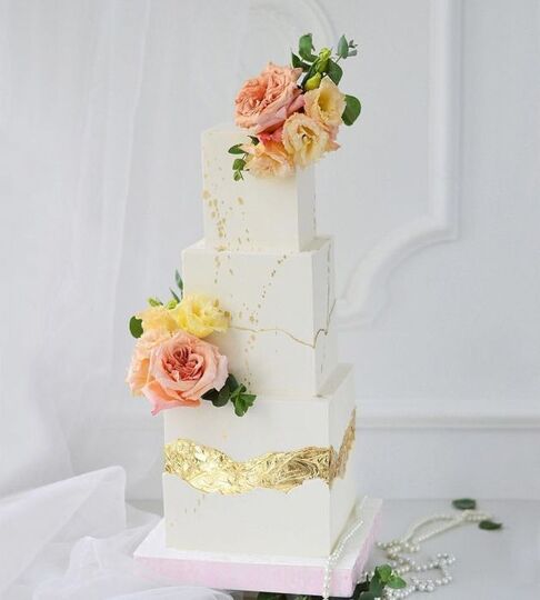 Торт квадратный свадебный №137702