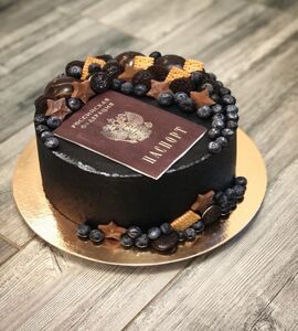 Торт черный с ягодами №186121