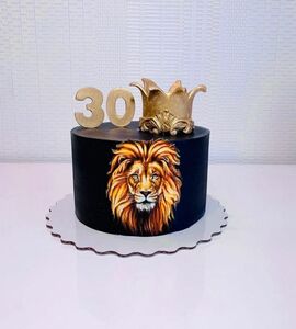 Торт на 30 лев с короной №475051