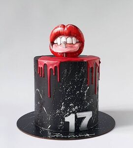 Торт губы №132718