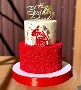 Торт красный с золотом №139125