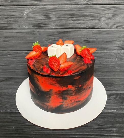 Торт черно-красный №185303