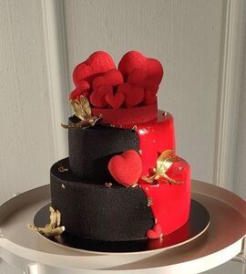 Торт черно-красный №185319