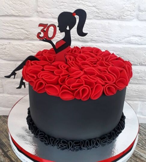 Торт черно-красный №185320