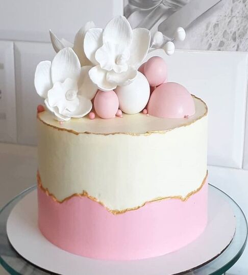 Торт розово-белый №142603