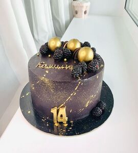 Торт черный с золотом №129408