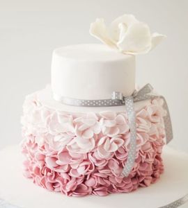 Свадебный торт с рюшами №131901