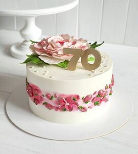 Торт на 70 лет женщине №477065