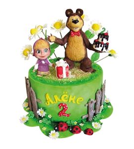 Торт Маша и Медведь на дне рождения