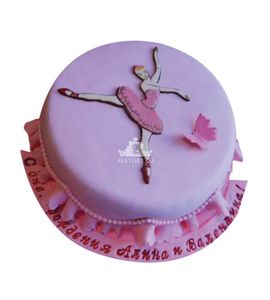 Торт с изображением балерины