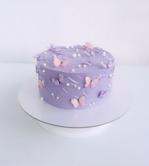 Торт фиолетовый с розовыми бабочками №178903