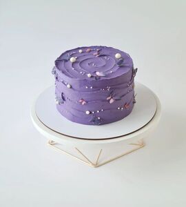 Торт фиолетовый с бабочками кремовый №178915