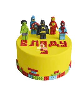 Торт 5 супергероев Лего