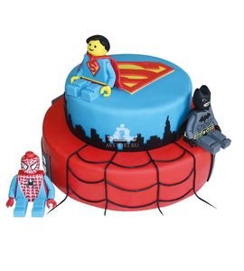 Торт Супермен Бетмен и Человек Паук