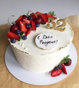 Торт на 52 года женщине белый №109116