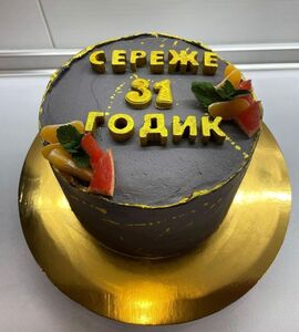 Торт коричневый с золотом №153204