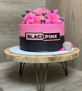 Торт черно-розовый №185409