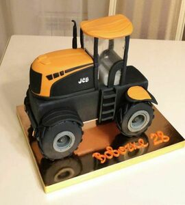 Торт трактор №345015