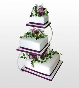 Свадебный торт на подставке №131806