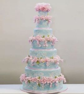 Свадебный торт на подставке №131831