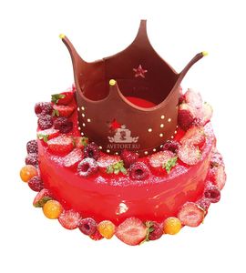 Торт Корона с ягодами