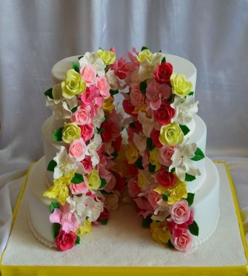 Торт с цветами в разрезе №158052