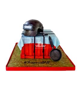 Торт PUBG Эйрдроп с третьим шлемом и сковородкой