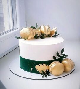 Торт зеленый с золотом №151710