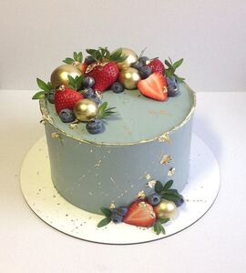 Торт зеленый с золотом №151721