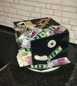 Торт сейф с деньгами №171117