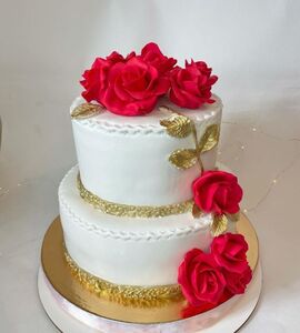 Торт двухъярусный с цветами №134007