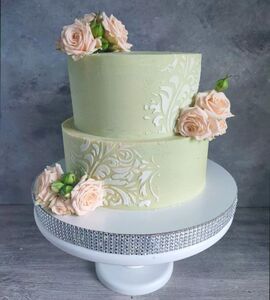 Торт двухъярусный с цветами №134010