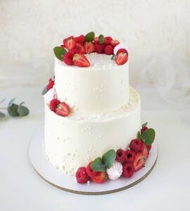 Торт двухъярусный с ягодами №134106